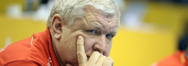 Coach Evgheni Trefilov onthult de uitdagingen waarmee hij werd geconfronteerd