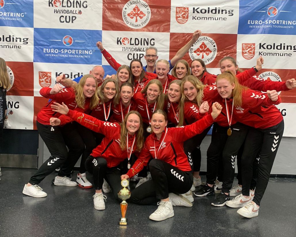 Dames A1 DSS Heemskerk met goud terug uit Denemarken